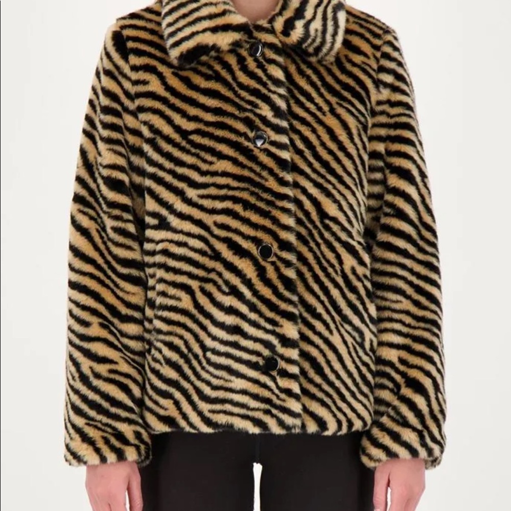 Kate Spade Fur coat - Picture 5 of 8